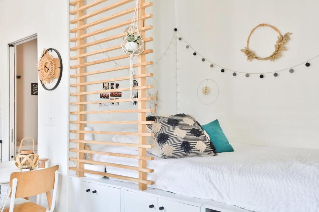 Cozy For 2 People In Montmartre Appartement