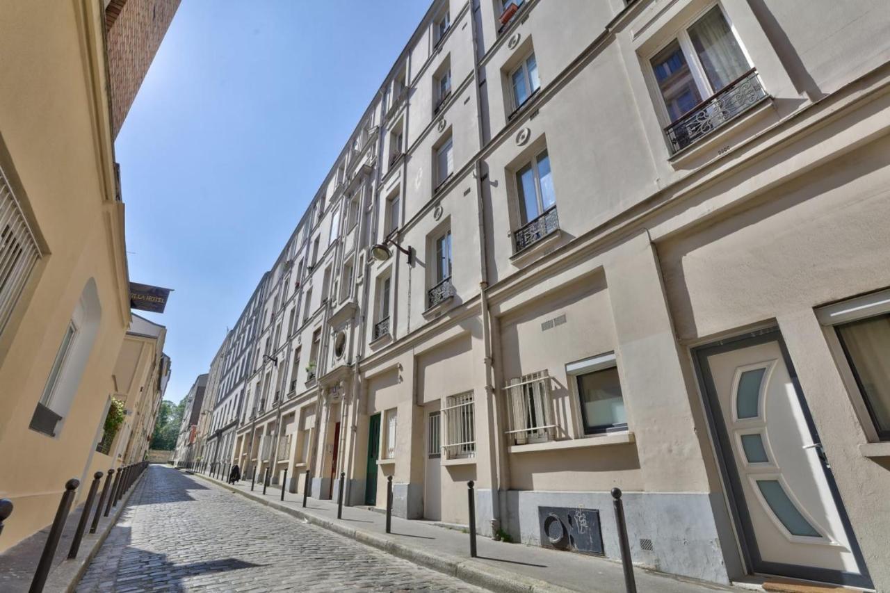 Cozy For 2 People In Montmartre Paris